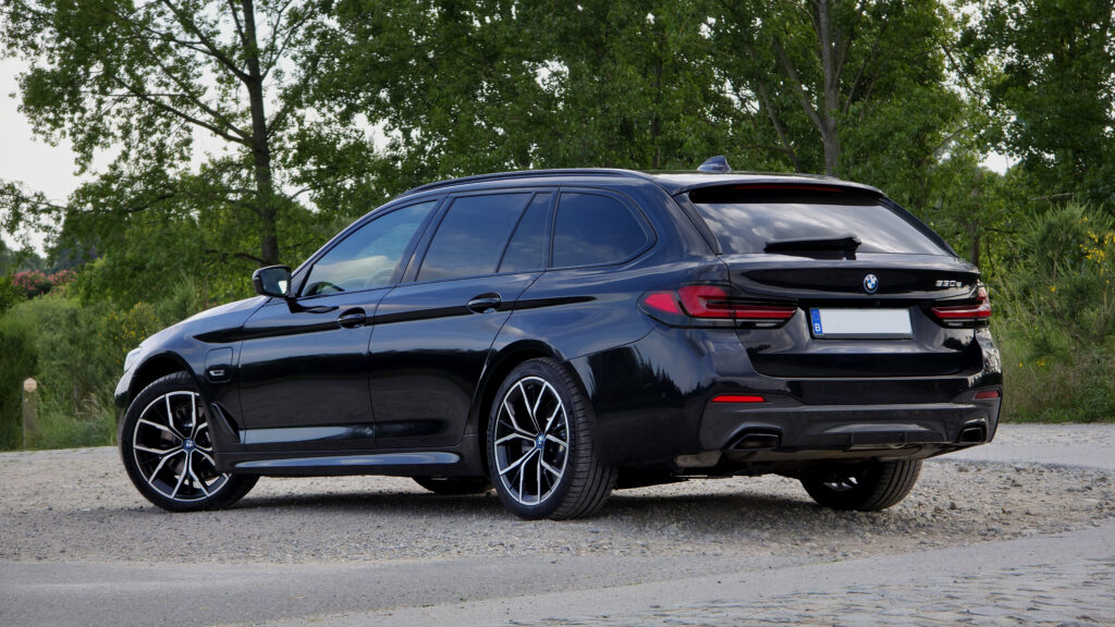 BMW 530e