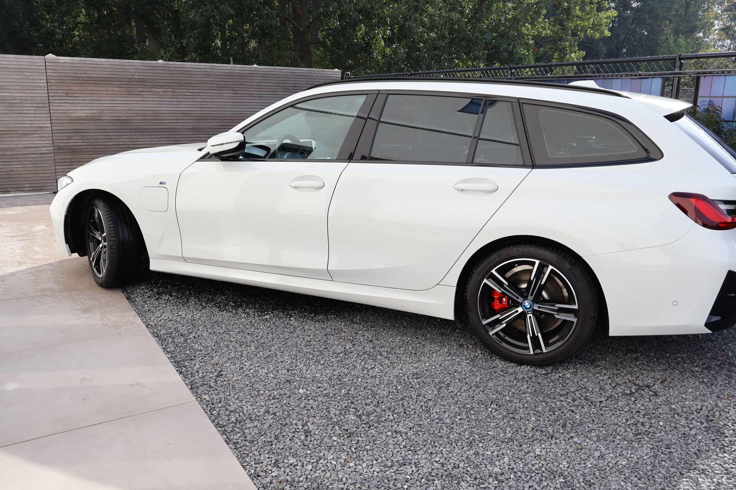 BMW 330e Touring M Sport