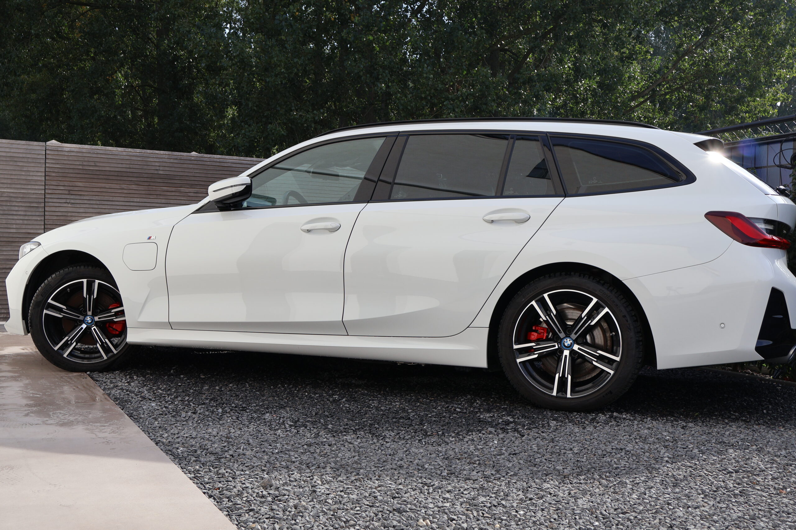 BMW 330e Touring M Sport