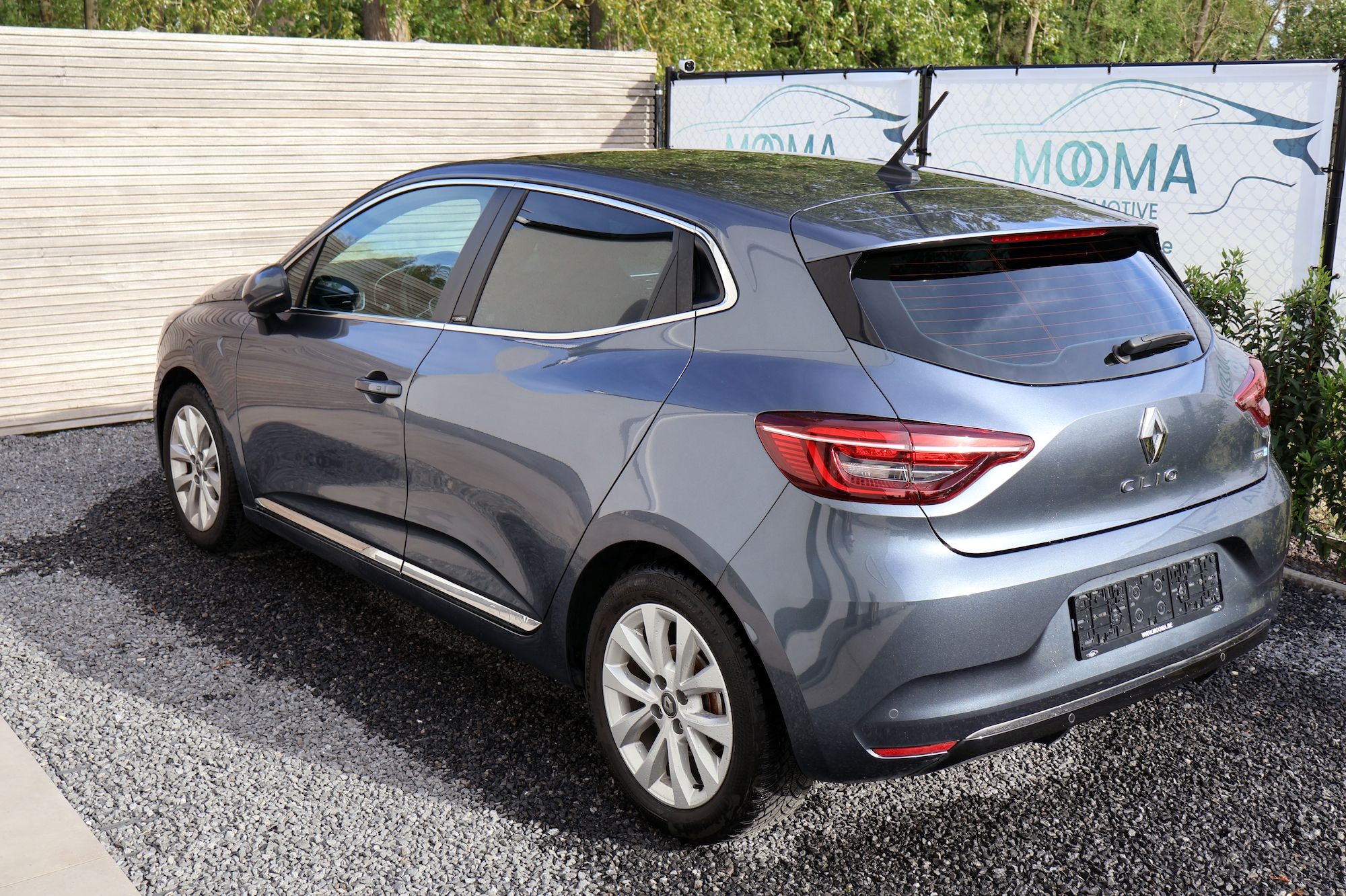 Renault Clio 1.6 E-Tech Hybrid Intens Aut. LED Navi Klima PDC