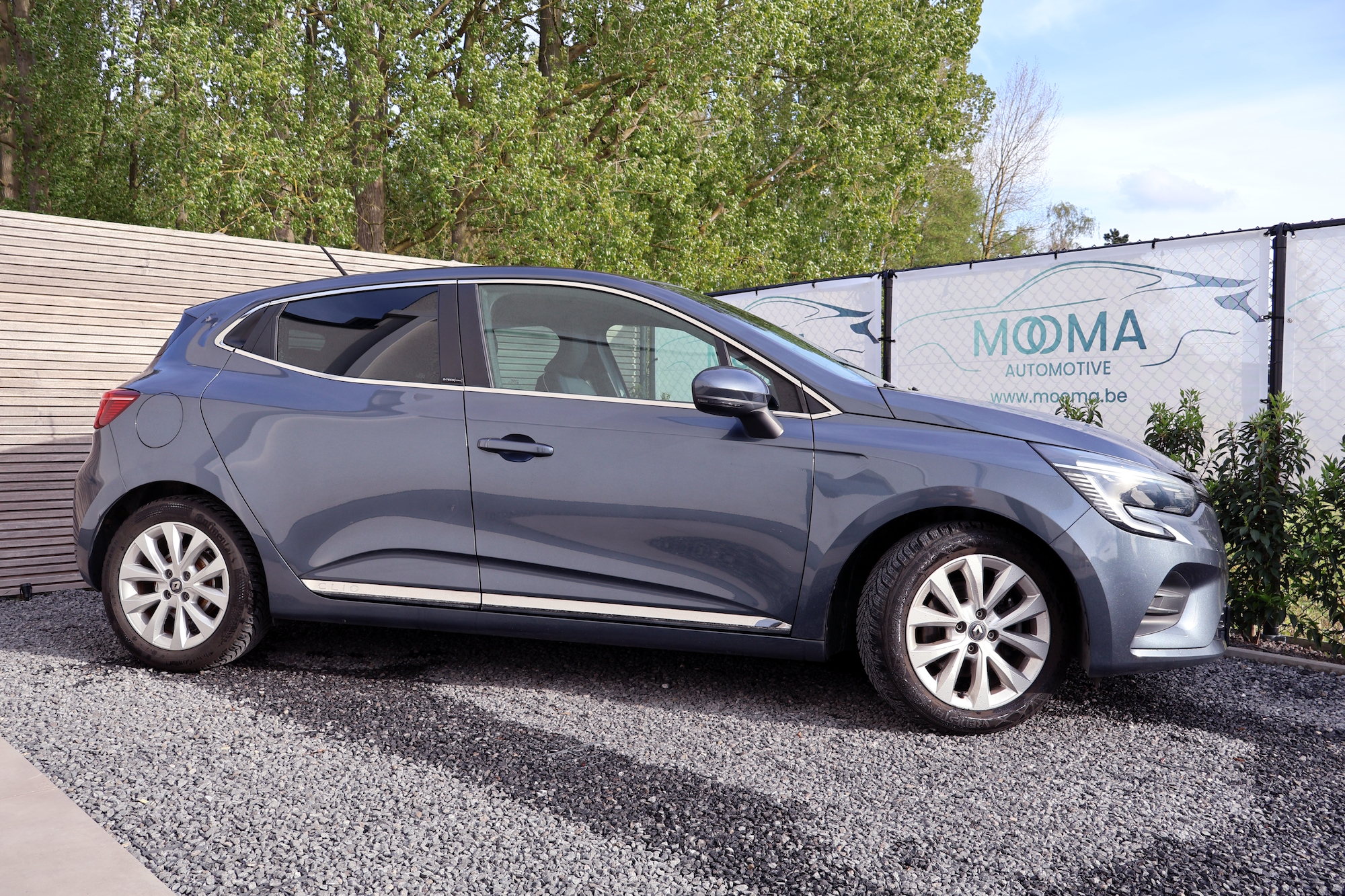 Renault Clio 1.6 E-Tech Hybrid Intens Aut. LED Navi Klima PDC