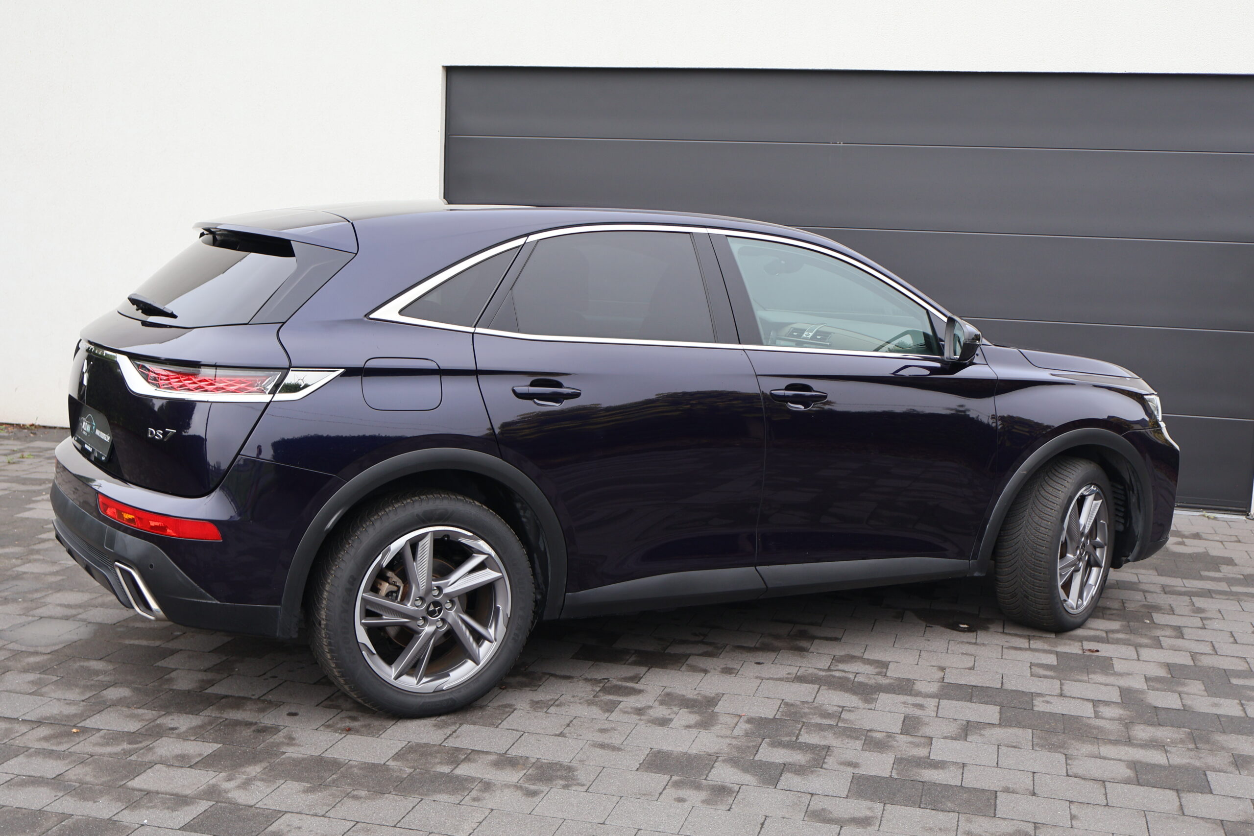 DS 7 Crossback 1.6i E-Tense Plug-In Hybrid