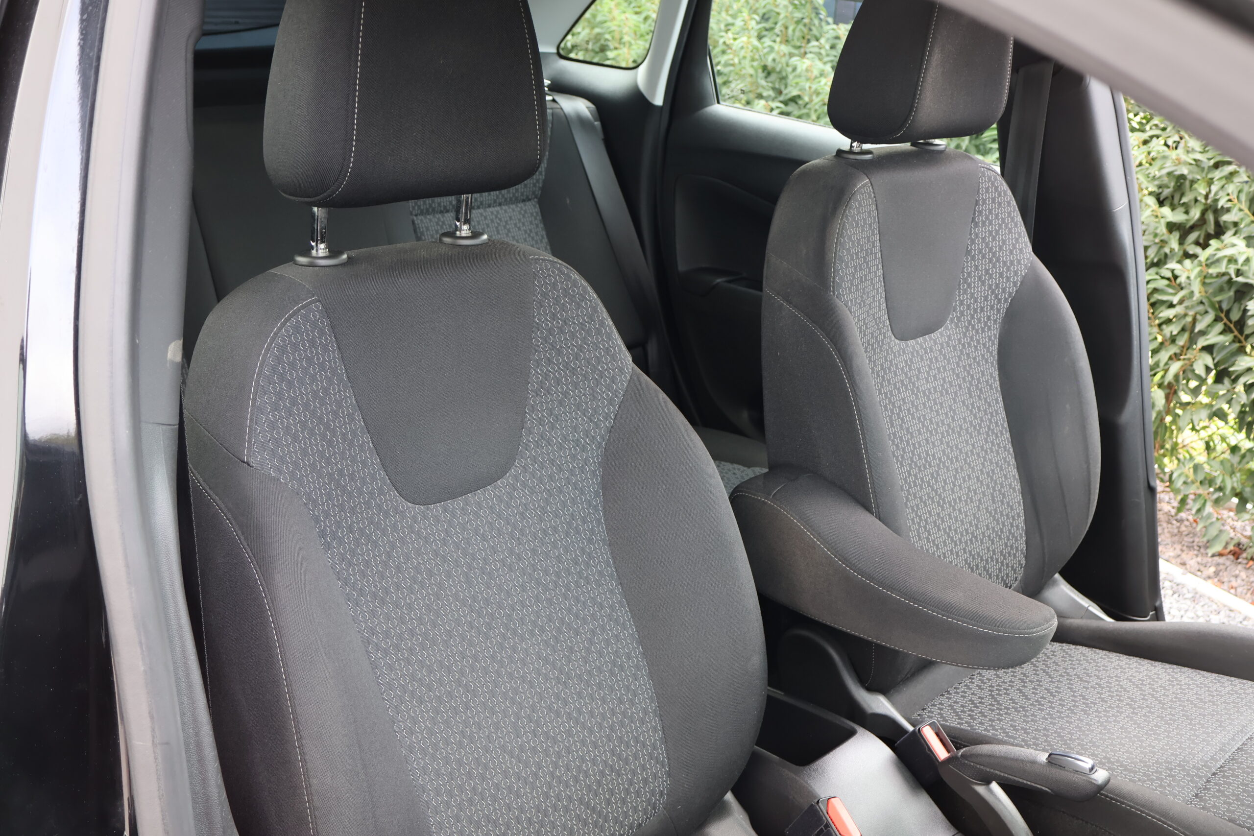 Opel Crossland 1.2 Edition | Navi | LED | Camera | PDC | Trekhaak | 2021
