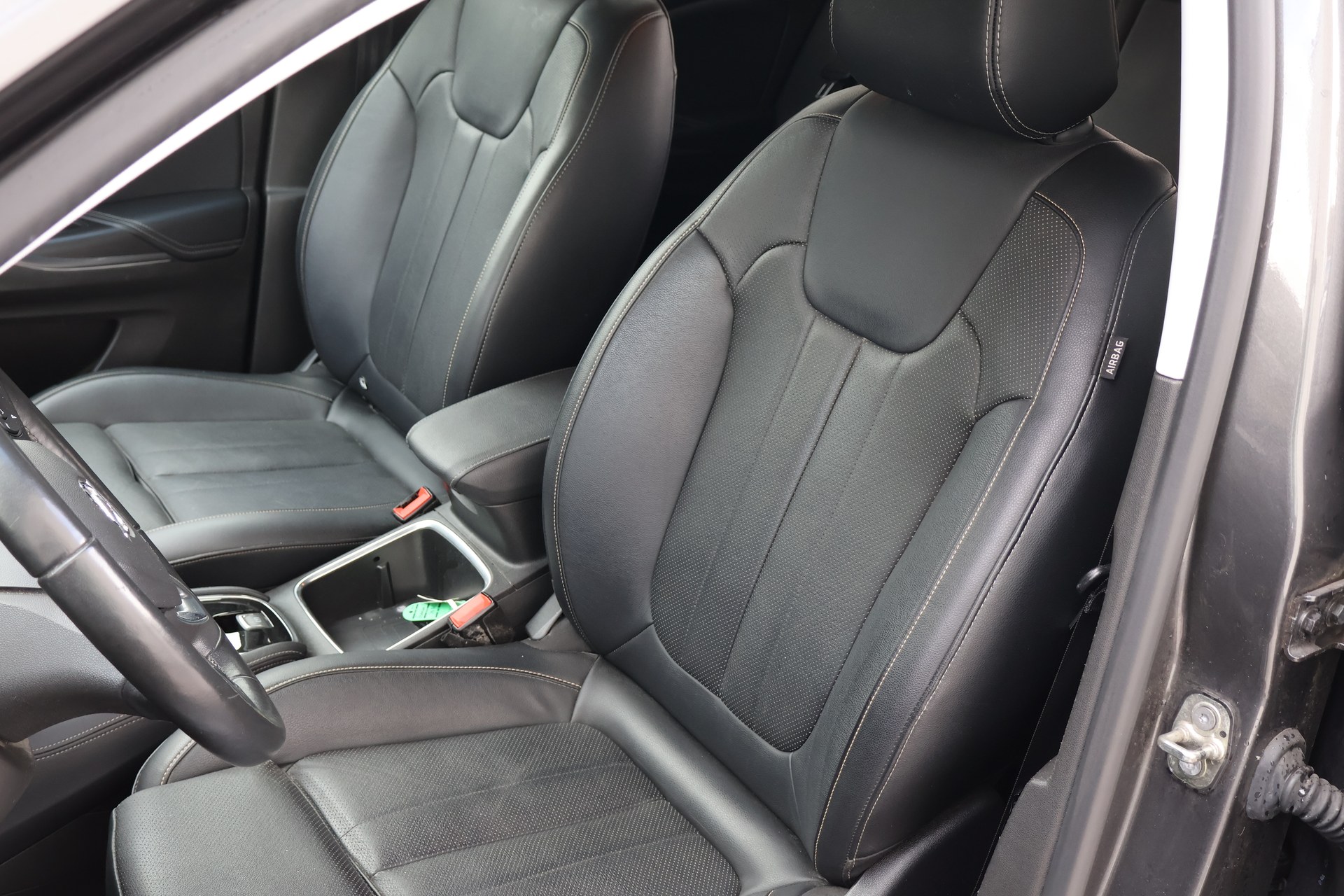 Opel Grandland X 1.2 Turbo Ultimate | Navi | Leder | Camera | PDC | Keyless